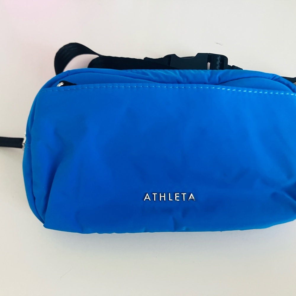 Athleta All About Crossbody Belt bag in Blue NWOT